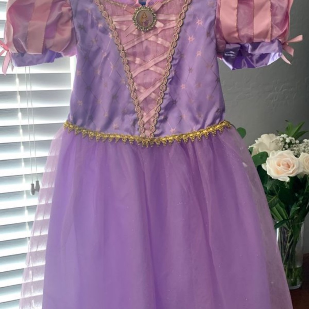 Rapunzle dress